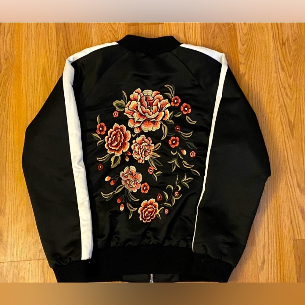 Forever 21 Satin Embroidered Flower Bomber Jacket, Size Medium, Black